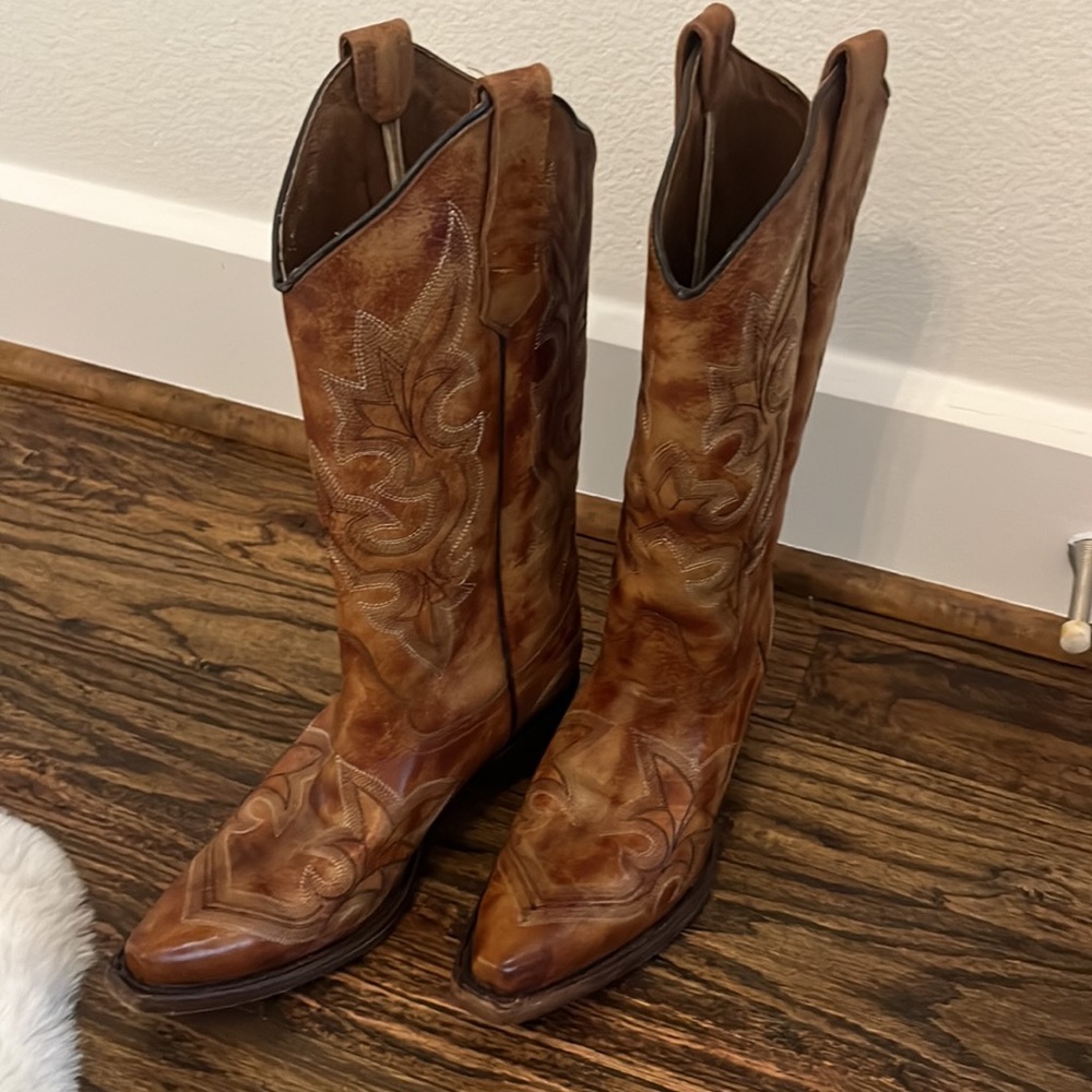 Brown Cowgirl Boots